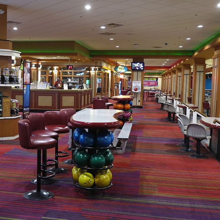 Sam's Town Bowling Center