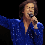 Neil Diamond starring Rob Garrett Tribute Show in Las Vegas BLUE