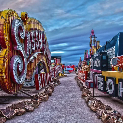 Neon Museum.Boneyard Museums in Las Vegas