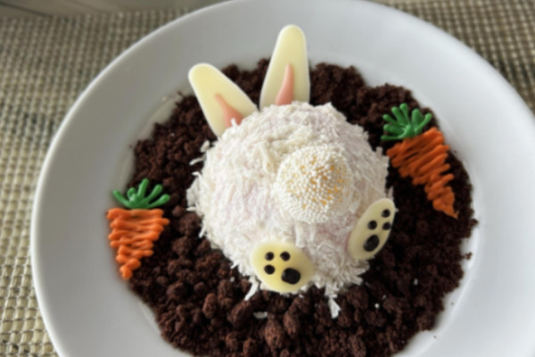 STRAT EASTER Dessert Las Vegas